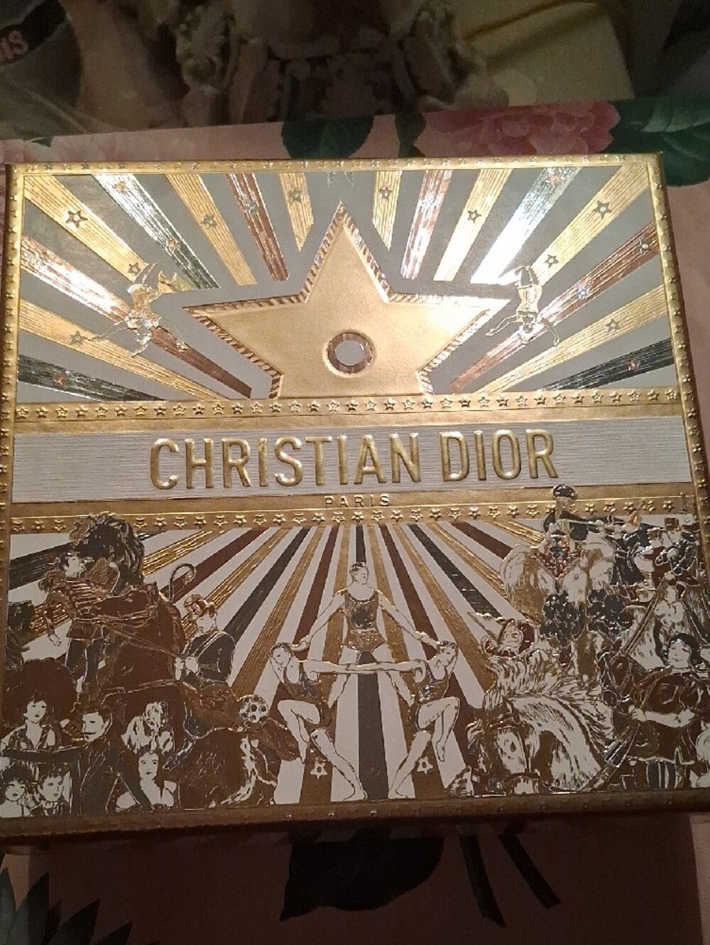Dior Cream and Gold 'JADORE' Lanyard. - Picture 10 of 10